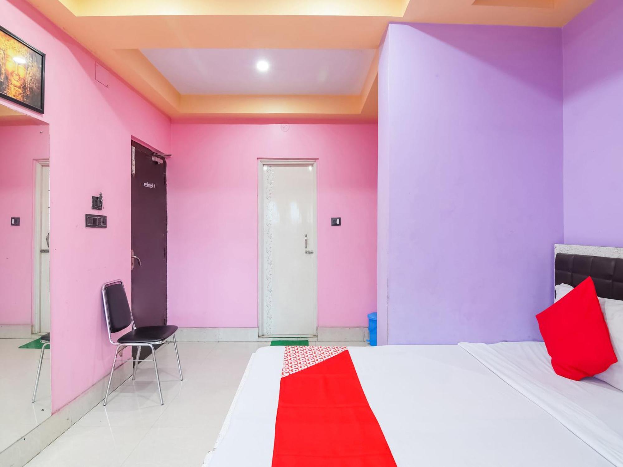 Oyo Flagship Hotel Red Velvet Hugli-Chinsurah Exteriér fotografie