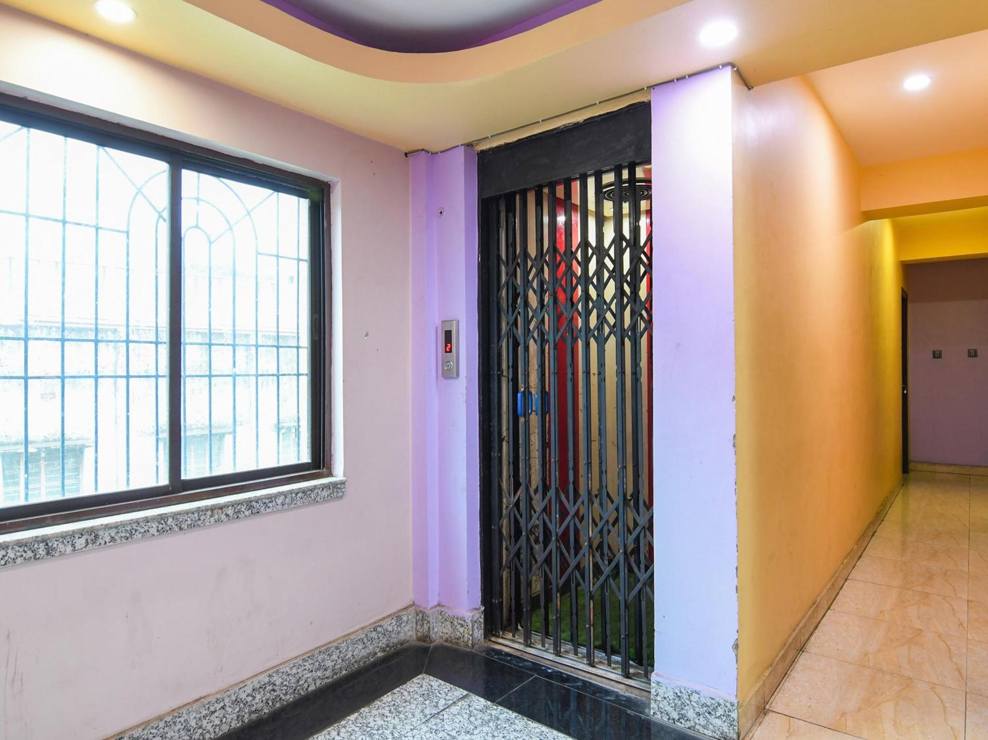 Oyo Flagship Hotel Red Velvet Hugli-Chinsurah Exteriér fotografie
