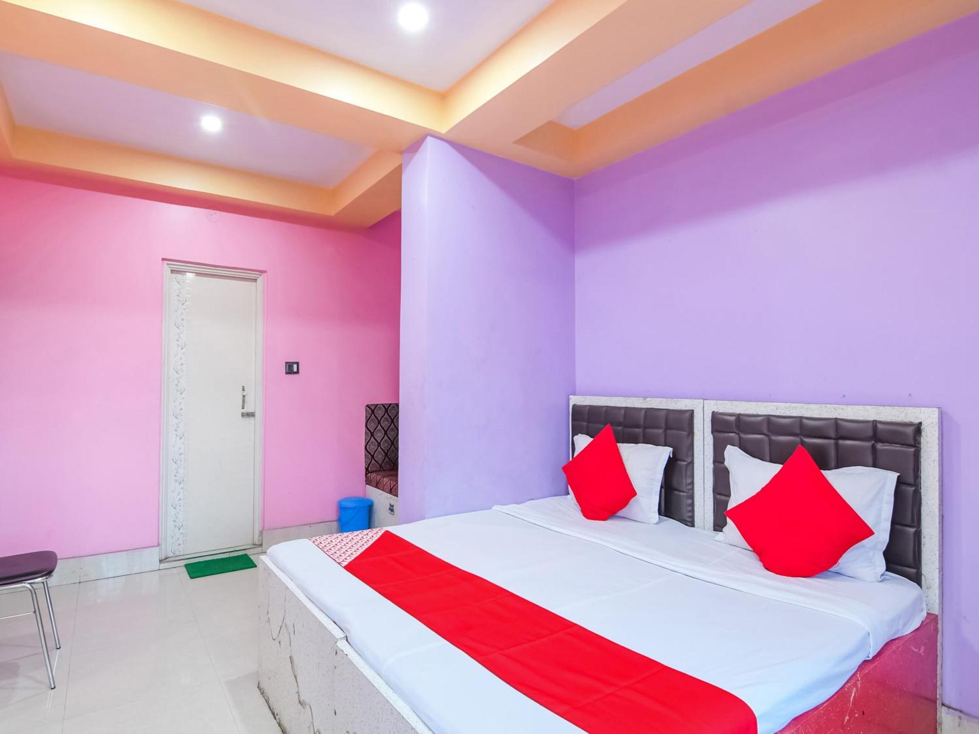 Oyo Flagship Hotel Red Velvet Hugli-Chinsurah Exteriér fotografie